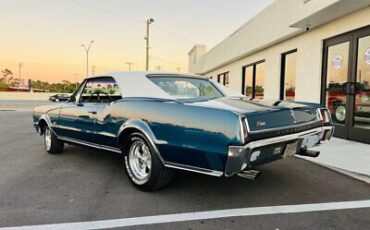 Oldsmobile-Cutlass-Coupe-1967-2