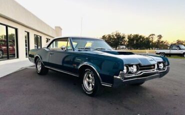 Oldsmobile-Cutlass-Coupe-1967-7