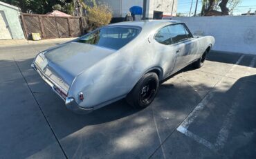 Oldsmobile-Cutlass-Coupe-1968-16