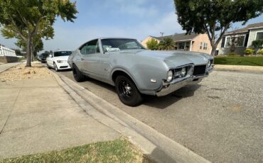 Oldsmobile-Cutlass-Coupe-1968-4