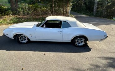 Oldsmobile-Cutlass-convertible-1969-2