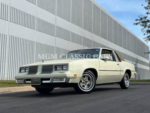 Oldsmobile-Cutlass-supreme-1981-1