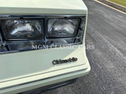 Oldsmobile-Cutlass-supreme-1981-16