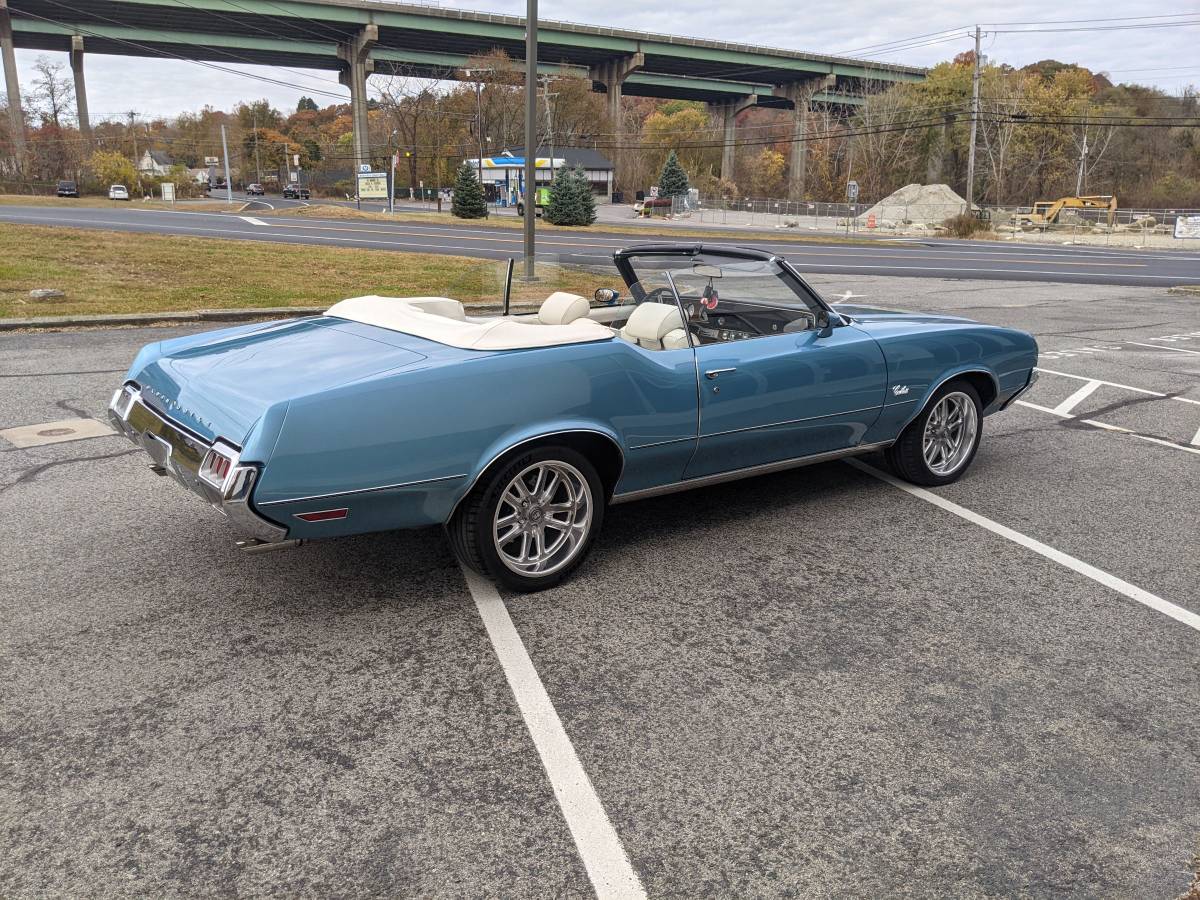 Oldsmobile-Cutlass-supreme-convertible-1972-2