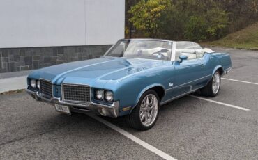 Oldsmobile-Cutlass-supreme-convertible-1972