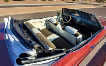 Oldsmobile-Delta-88-royale-convertible-1972-5