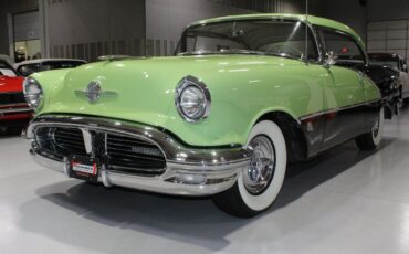 Oldsmobile-Eighty-Eight-1956-30