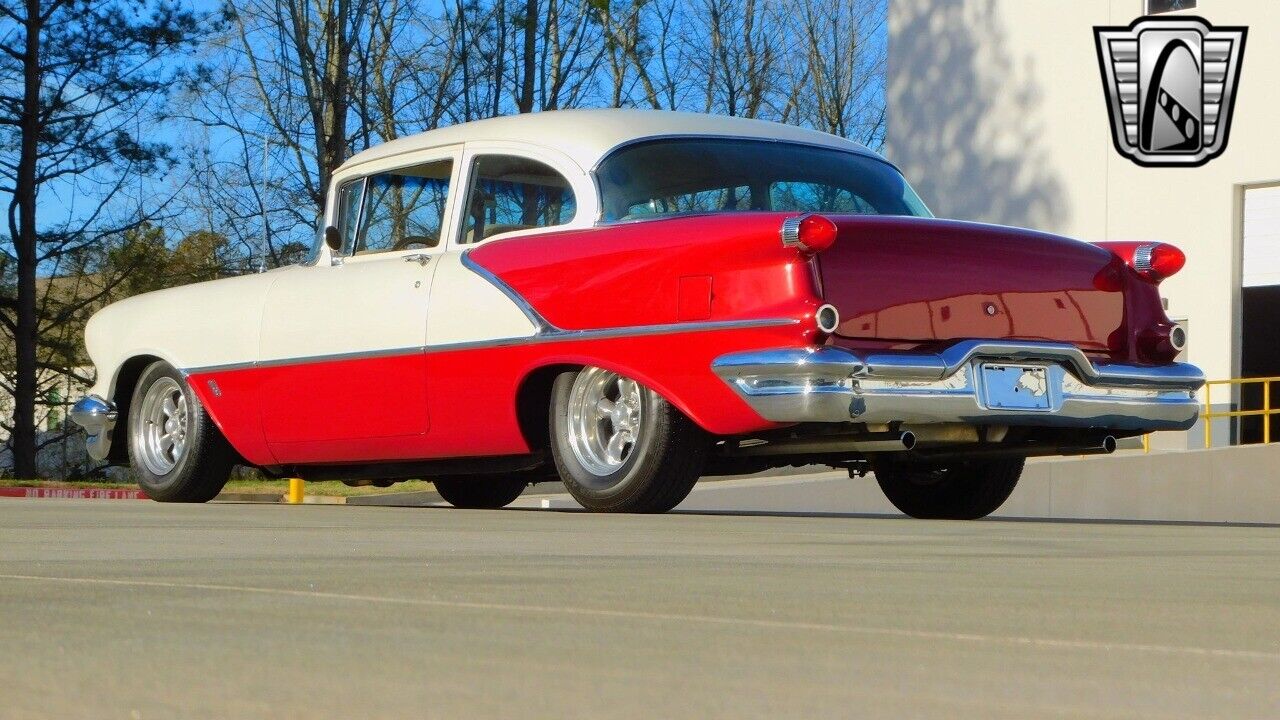 Oldsmobile-Eighty-Eight-1956-6