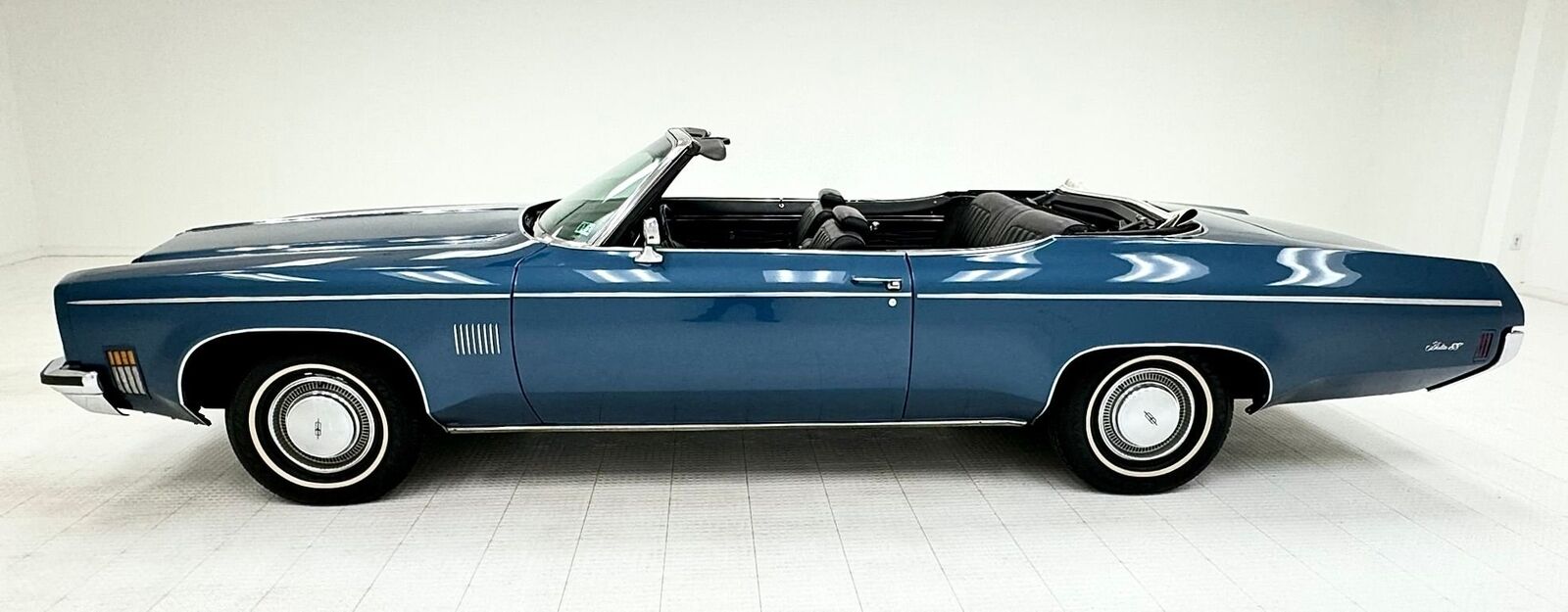 Oldsmobile-Eighty-Eight-1972-3