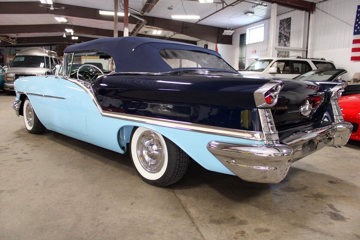 Oldsmobile-Eighty-Eight-Cabriolet-1957-2