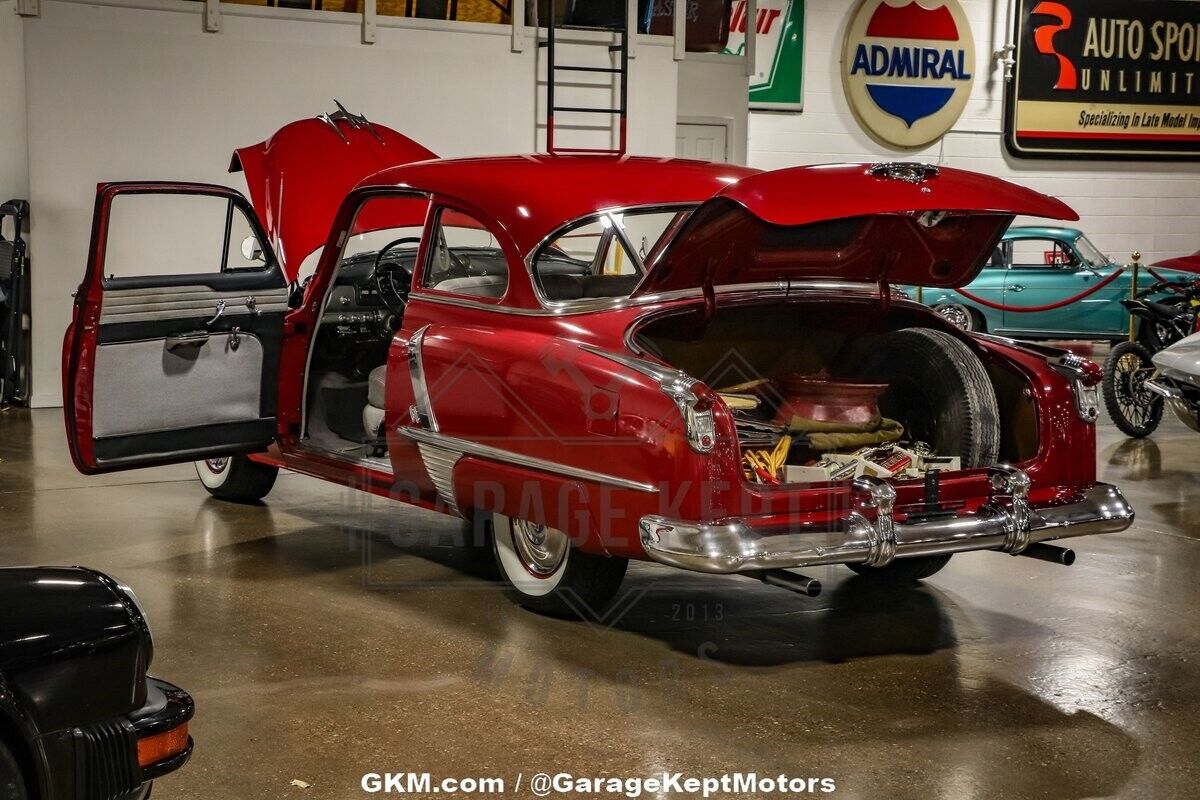 Oldsmobile-Eighty-Eight-Coupe-1951-2