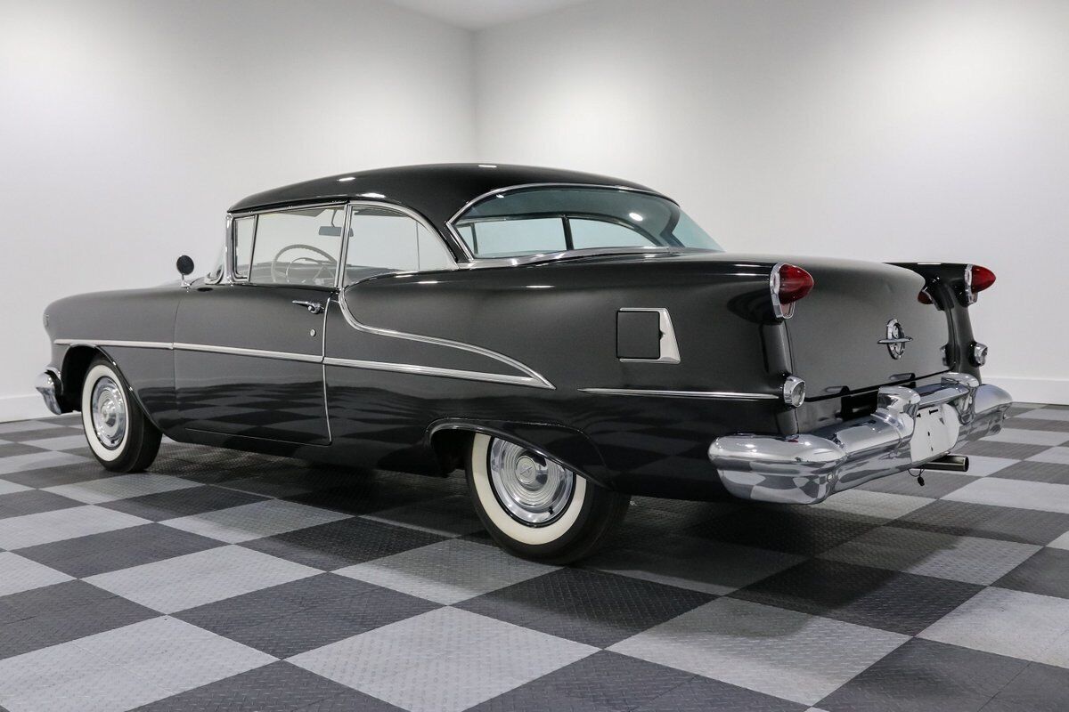 Oldsmobile-Eighty-Eight-Coupe-1955-4