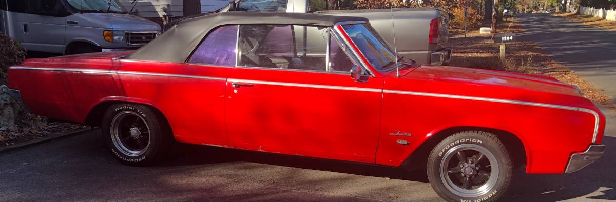 Oldsmobile-F85-convertible-1964