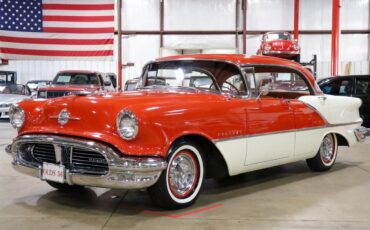 Oldsmobile Holiday Coupe 1956