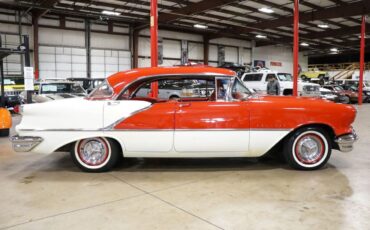 Oldsmobile-Holiday-Coupe-1956-9