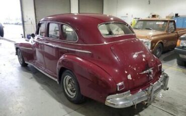 Oldsmobile-Model-66-Berline-1941-2