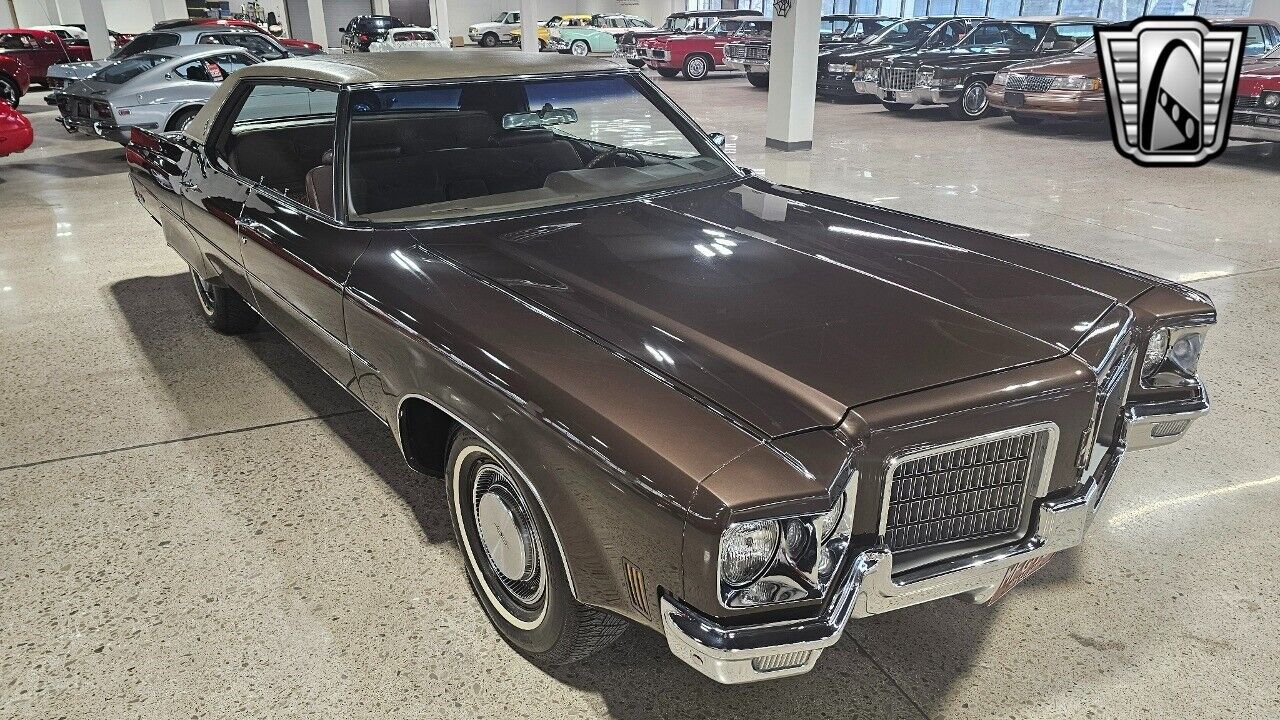 Oldsmobile-Ninety-Eight-1971-5