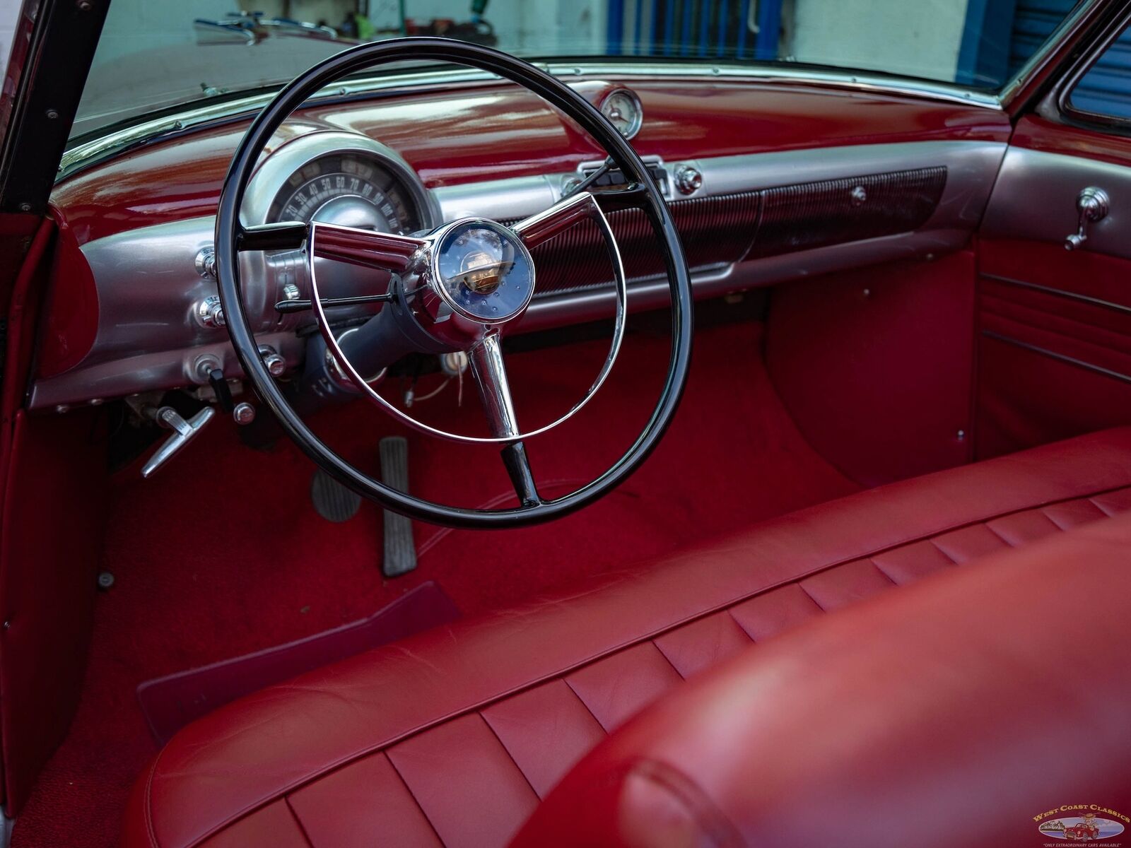 Oldsmobile-Ninety-Eight-Cabriolet-1950-26