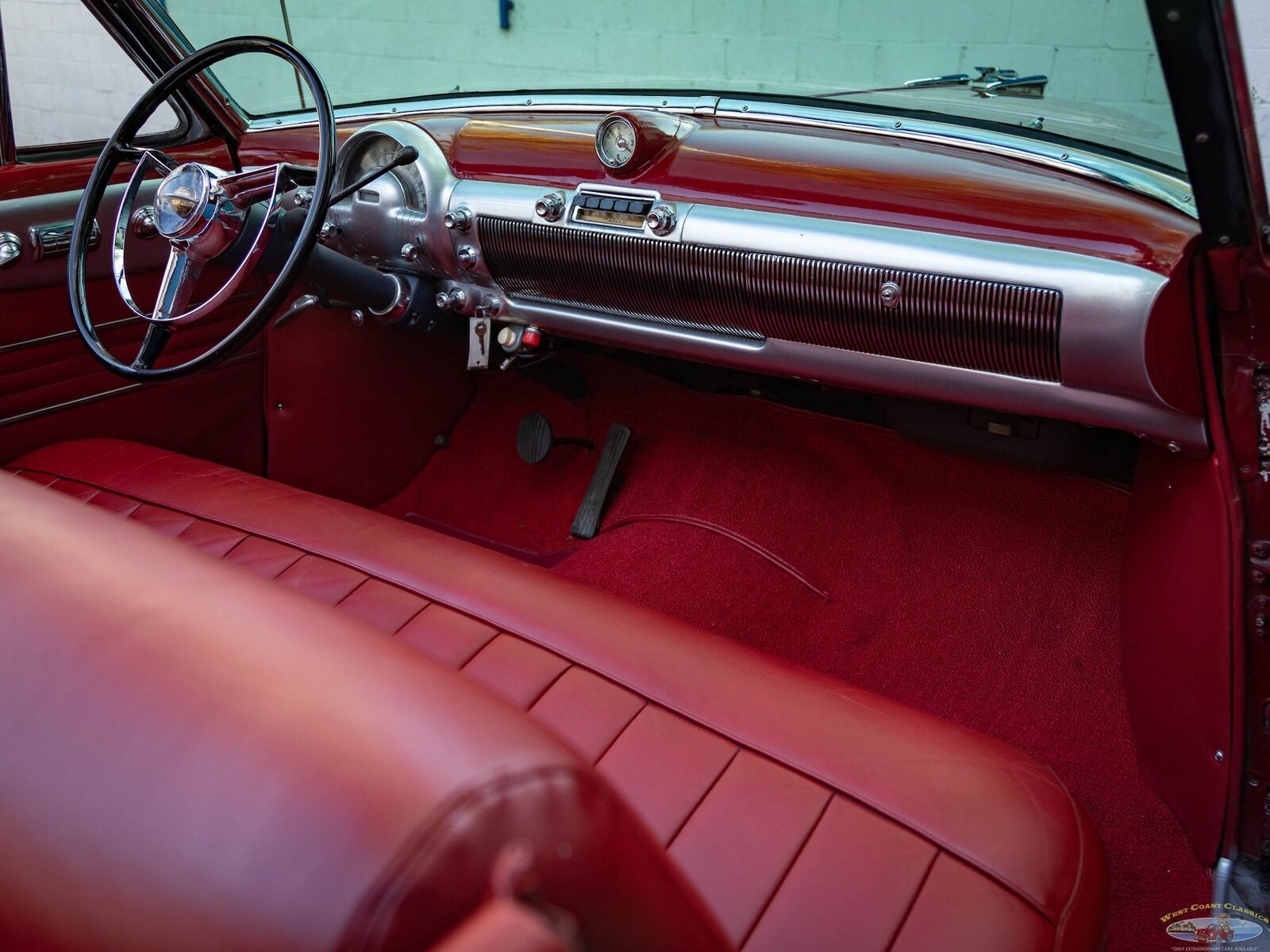 Oldsmobile-Ninety-Eight-Cabriolet-1950-33