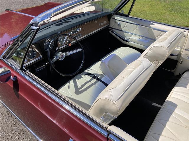 Oldsmobile-Ninety-Eight-Cabriolet-1965-3