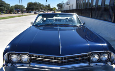 Oldsmobile-Ninety-Eight-Cabriolet-1966-28