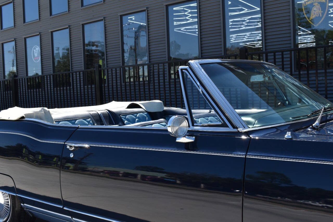 Oldsmobile-Ninety-Eight-Cabriolet-1966-37