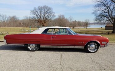 Oldsmobile-Ninety-Eight-Cabriolet-1966-4