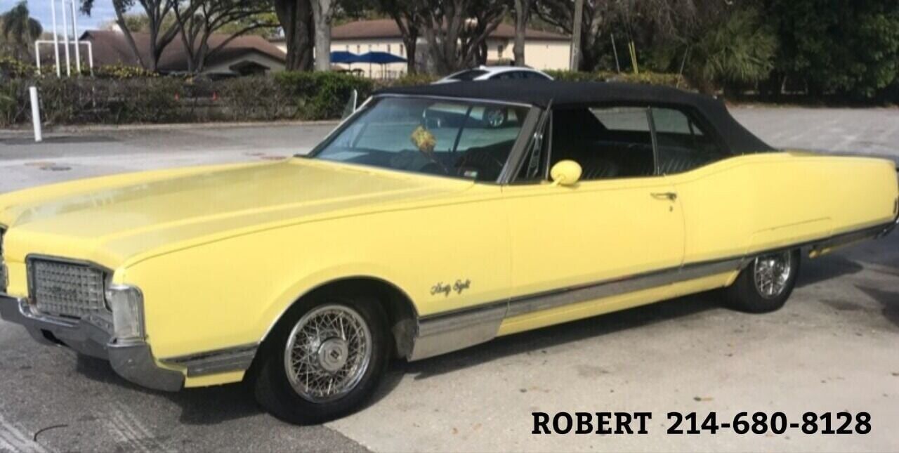 Oldsmobile-Ninety-Eight-Coupe-1968-1