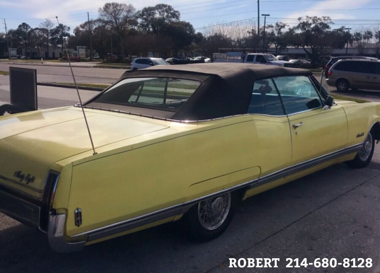 Oldsmobile-Ninety-Eight-Coupe-1968-4