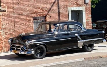 Oldsmobile-Ninety-eight-1952-4