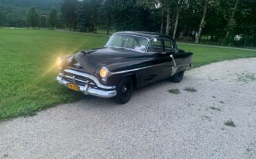 Oldsmobile-Ninety-eight-1952-6