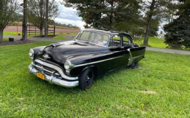 Oldsmobile-Ninety-eight-1952-9