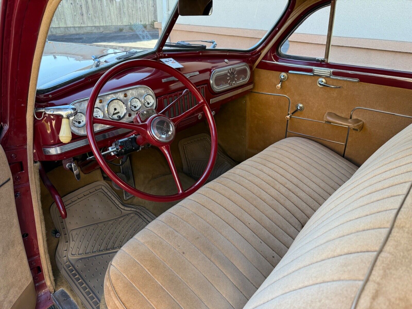 Oldsmobile-Other-Berline-1941-10