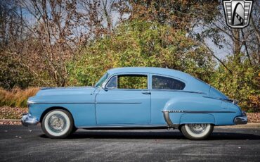 Oldsmobile-Rocket-88-1950-3