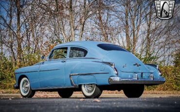 Oldsmobile-Rocket-88-1950-4