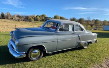 Oldsmobile-Rocket-88-1951-15