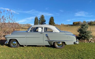 Oldsmobile-Rocket-88-1951-16