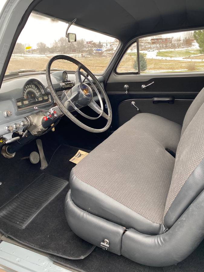 Oldsmobile-Rocket-88-1951-7