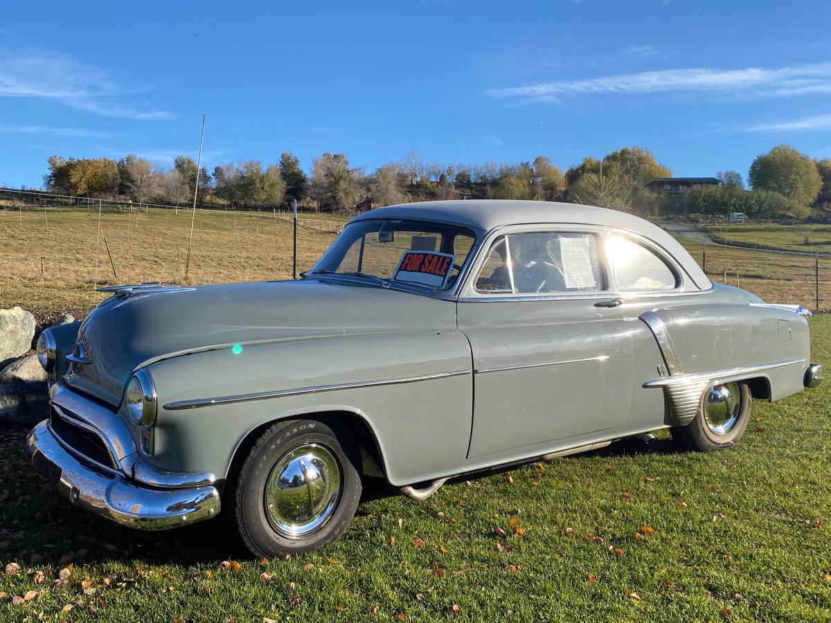 Oldsmobile-Rocket-88-1951