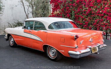 Oldsmobile-Rocket-88-Holiday-1955-6