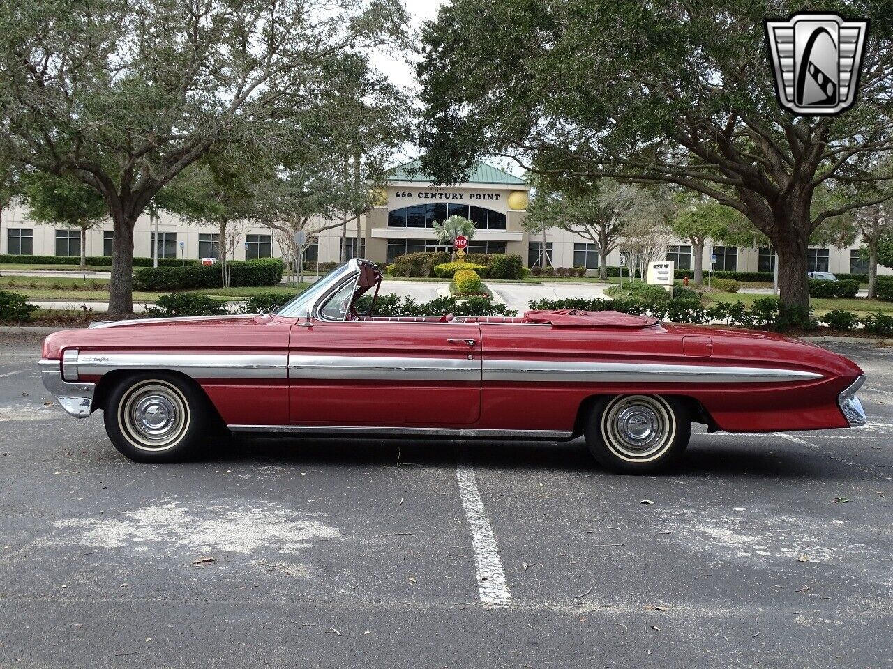 Oldsmobile-Starfire-1961-4