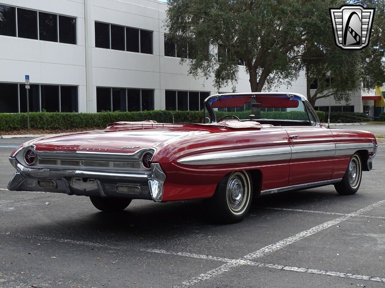 Oldsmobile-Starfire-1961-7