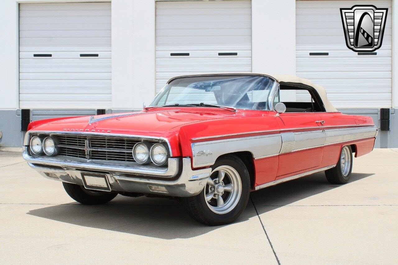 Oldsmobile-Starfire-Cabriolet-1962-3