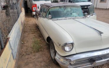 Oldsmobile-Super-88-1957-4