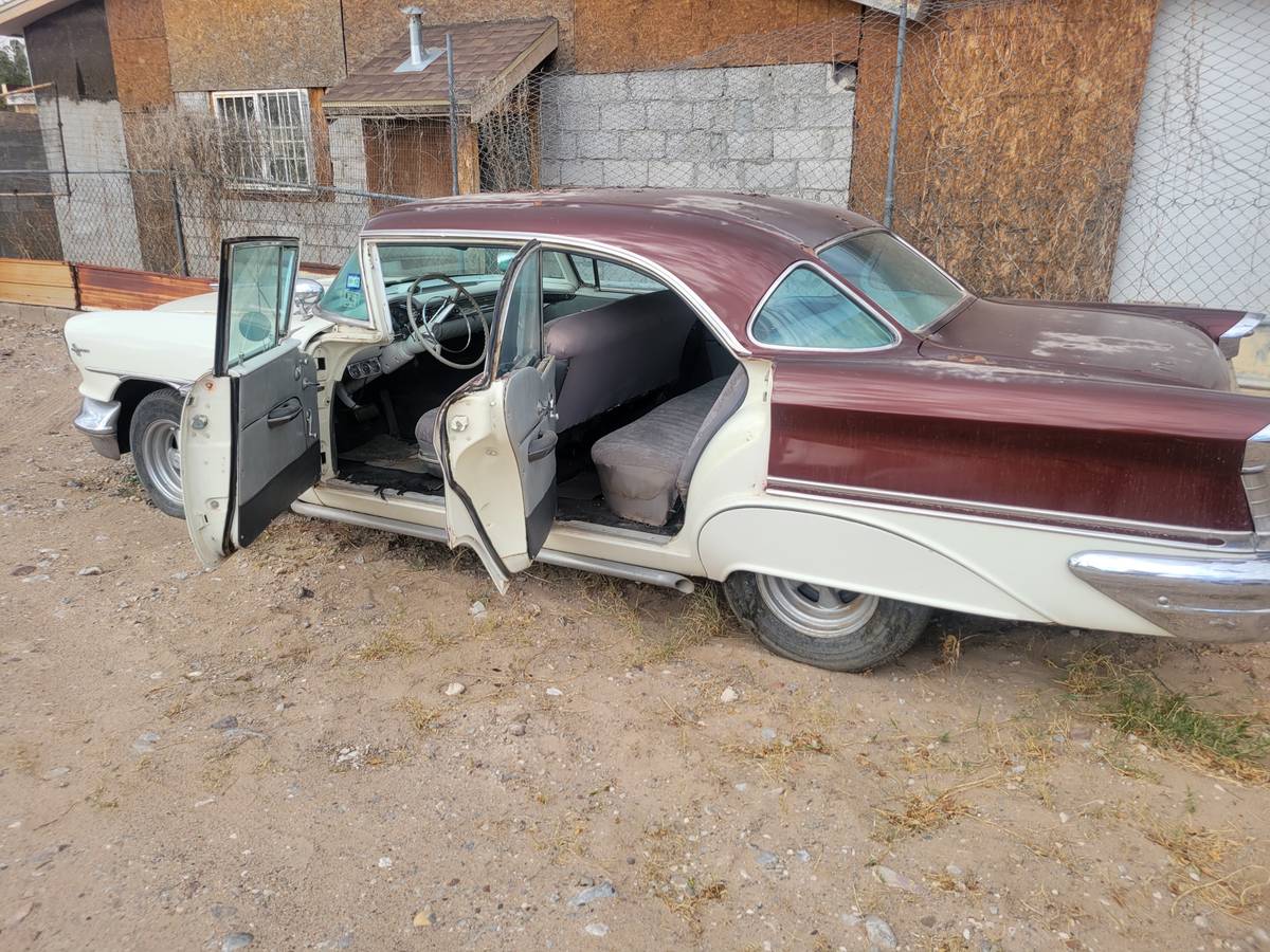 Oldsmobile-Super-88-1957-5