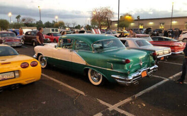 Oldsmobile-Super-88-Berline-1956-2