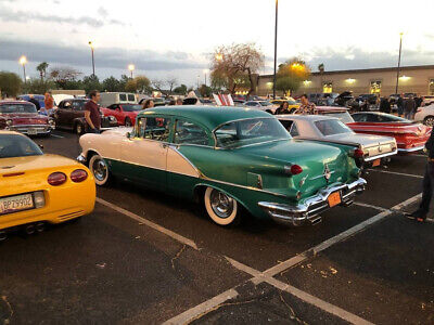 Oldsmobile-Super-88-Berline-1956-2