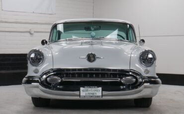 Oldsmobile-Super-88-Holiday-Coupe-Coupe-1955-2