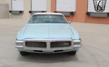 Oldsmobile-Toronado-1969-11