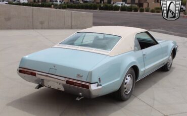 Oldsmobile-Toronado-1969-8